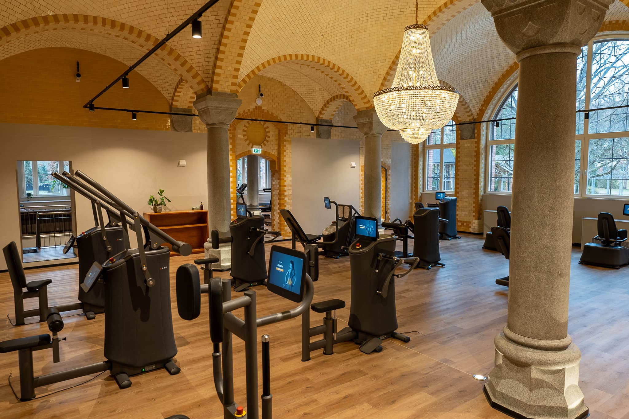 Beelvital- Fitness&Health club